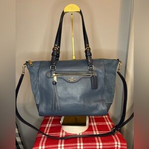 Coach Navy Blue Suede and Pebbled Leather Kleo Carryall 2021